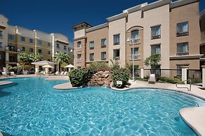 Holiday Inn Express & Suites Phoenix - Glendale Sports Dist by IHG