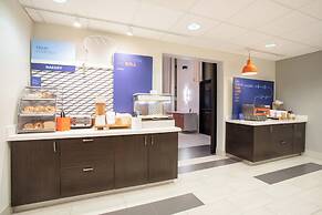 Holiday Inn Express & Suites Phoenix - Glendale Sports Dist by IHG