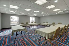 Hampton Inn & Suites St. Louis-Edwardsville