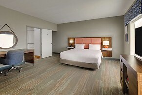 Hampton Inn & Suites St. Louis-Edwardsville