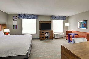 Hampton Inn & Suites St. Louis-Edwardsville
