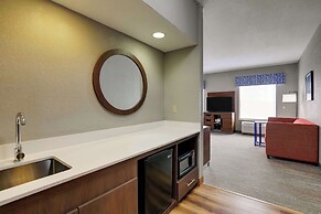 Hampton Inn & Suites St. Louis-Edwardsville