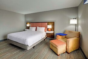 Hampton Inn & Suites St. Louis-Edwardsville