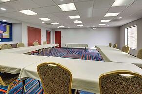 Hampton Inn & Suites St. Louis-Edwardsville