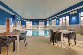 Hampton Inn & Suites St. Louis-Edwardsville