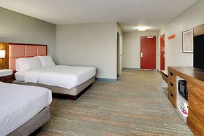 Hampton Inn & Suites St. Louis-Edwardsville