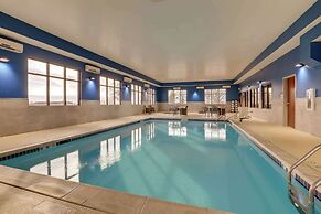 Hampton Inn & Suites St. Louis-Edwardsville