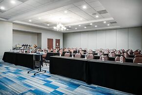 Holiday Inn Express and Suites Ontario Airport by IHG