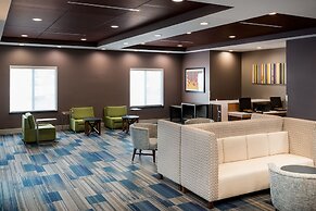 Holiday Inn Express and Suites Ontario Airport by IHG