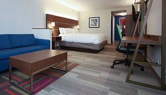 Holiday Inn Express Hotel & Suites Cincinnati Se Newport by IHG