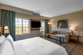 Staybridge Suites Phoenix - Glendale Sports Dist by IHG