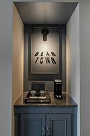 Renaissance® Boston Seaport District