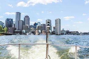 Renaissance® Boston Seaport District