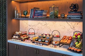 Renaissance® Boston Seaport District