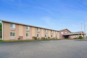 Americas Best Value Inn Foxboro