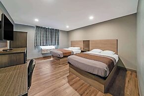 Americas Best Value Inn Foxboro