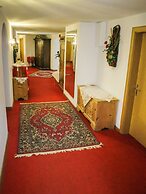 Hotel Ustaria Posta