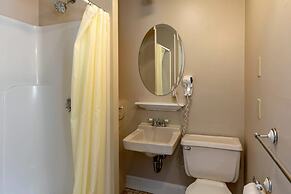 Essex Street Inn & Suites, Ascend Hotel Collection