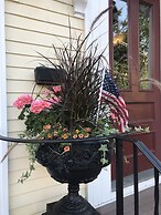 Essex Street Inn & Suites, Ascend Hotel Collection