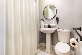 Essex Street Inn & Suites, Ascend Hotel Collection
