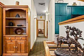 Box Canyon Lodge And Hot Springs