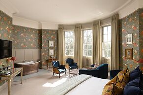 The Churchill Hotel