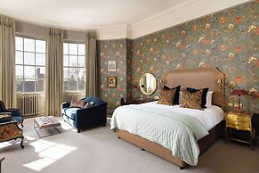 The Churchill Hotel