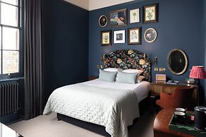 The Churchill Hotel