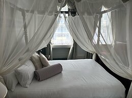 The Valentine Townhouse Hotel