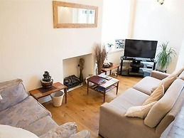 Llwyn Onn Guest House