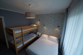The Originals City, Hôtel Armen Le Triton
