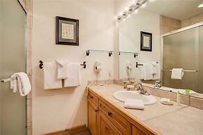 Saddle Creek Townhomes by Pioneer Ridge Management