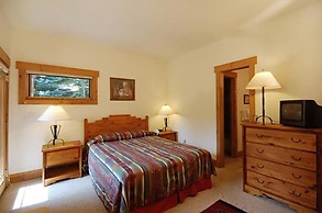 Saddle Creek Townhomes by Pioneer Ridge Management