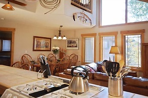 Saddle Creek Townhomes by Pioneer Ridge Management