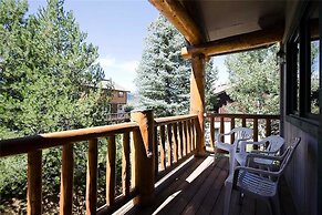 Saddle Creek Townhomes by Pioneer Ridge Management