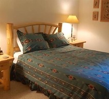 Saddle Creek Townhomes by Pioneer Ridge Management