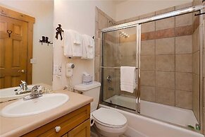 Saddle Creek Townhomes by Pioneer Ridge Management