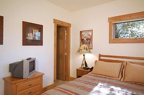 Saddle Creek Townhomes by Pioneer Ridge Management