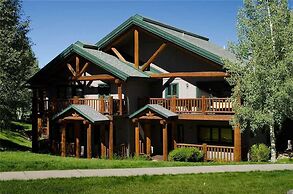 Saddle Creek Townhomes by Pioneer Ridge Management