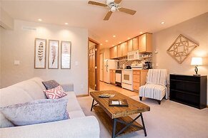 Scandinavian Lodge And Condominiums by Pioneer Ridge Mgmt