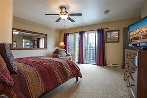 Scandinavian Lodge And Condominiums by Pioneer Ridge Mgmt