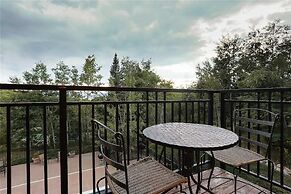 Scandinavian Lodge And Condominiums by Pioneer Ridge Mgmt