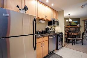 Scandinavian Lodge And Condominiums by Pioneer Ridge Mgmt