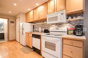 Scandinavian Lodge And Condominiums by Pioneer Ridge Mgmt