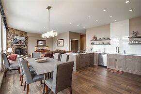 Scandinavian Lodge And Condominiums by Pioneer Ridge Mgmt