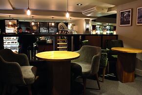 Lodge at Bristol