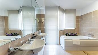 The Marmara Suadiye Residence