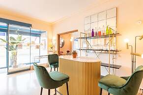 CITHOTEL LOGIS DE BROU