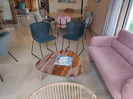 CITHOTEL LOGIS DE BROU