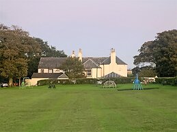 Torrs Warren Country House Hotel